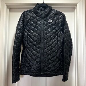 North Face Women’s Thermoball Jacket S